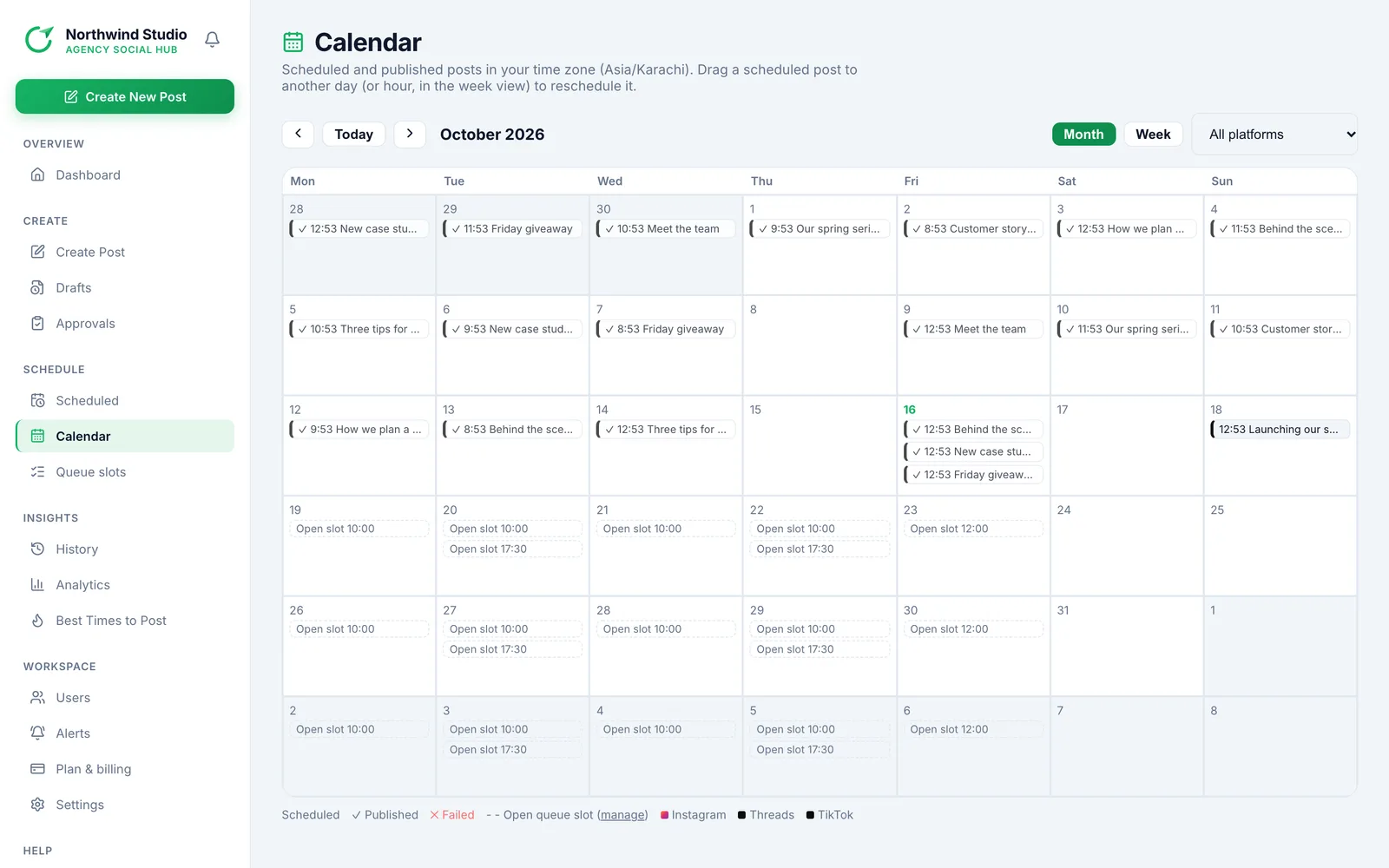 Postalu calendar showing scheduled, published and failed posts for the month
